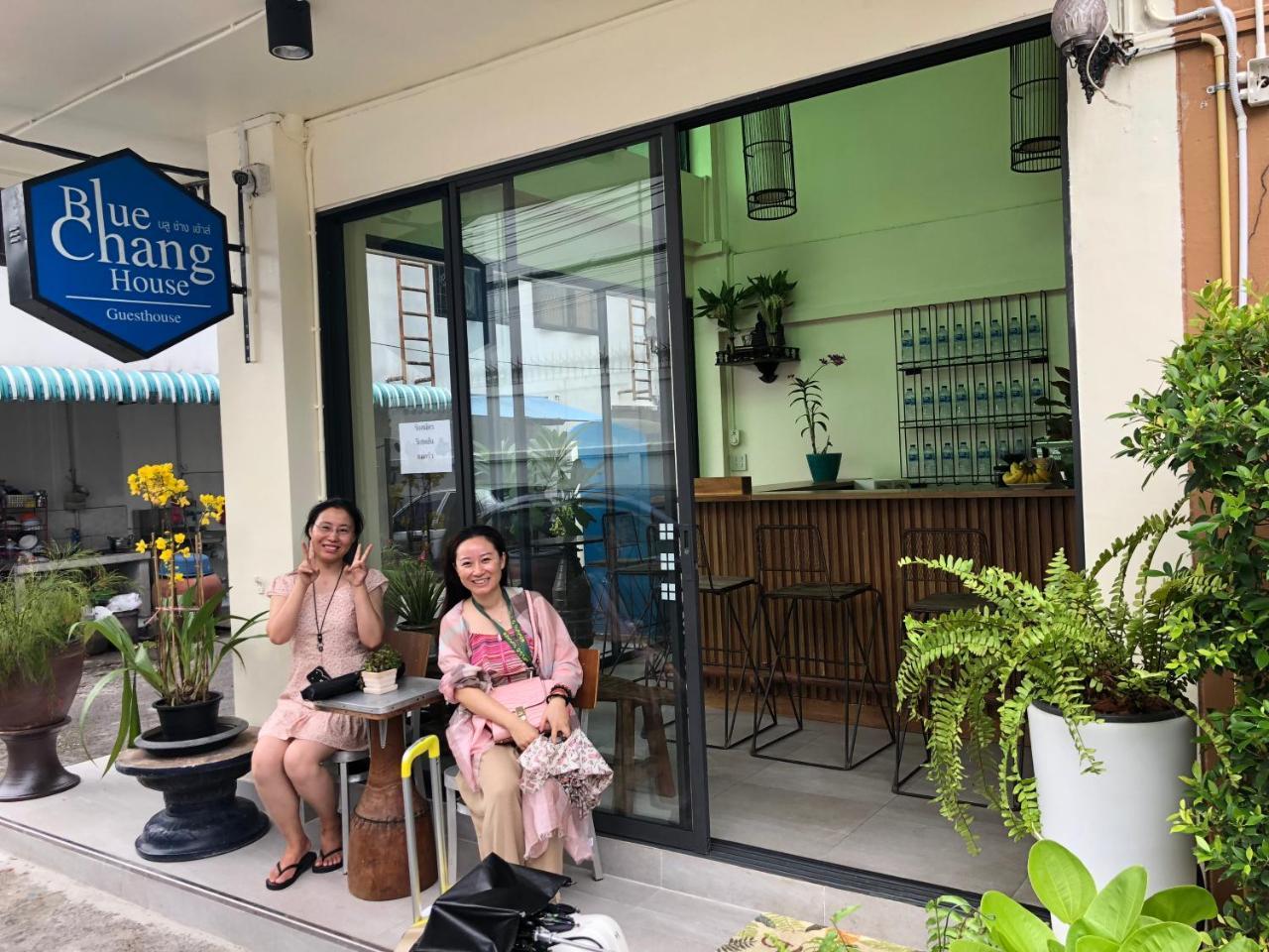 Blue Chang House Bangkok Buitenkant foto